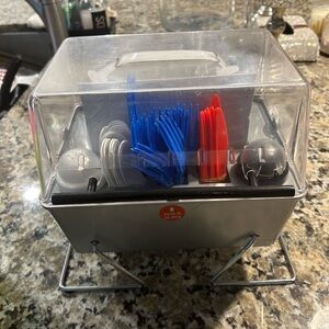 Compact Cutlery Organizer with Lid for outdoors